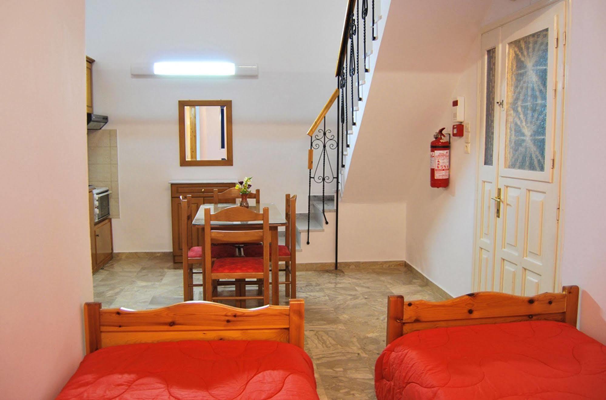 Parálion Ástros Houdis Houses מראה חיצוני תמונה
